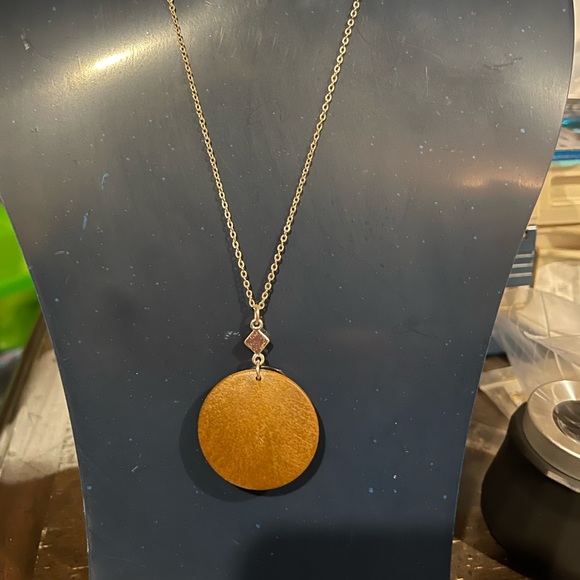 American Eagle Outfitters 2 Disk Necklace by AEO 16” Adj, MOP & Unknown Disk - Picture 2 of 3